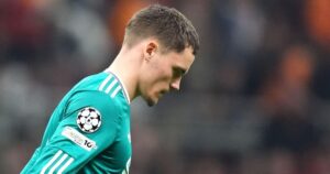 Florian Wirtz được huyền thoại lên tiếng bảo vệ